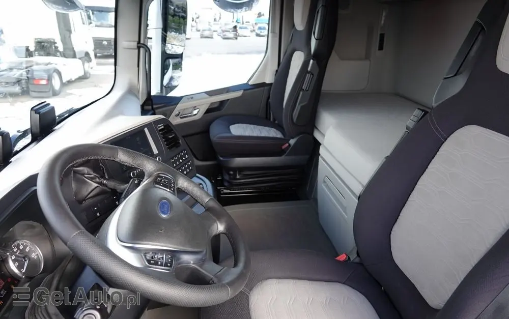 FORD F-MAX 500 / STANDARD / 2022 ROK 