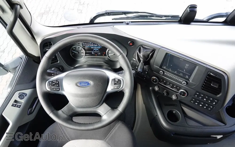 FORD F-MAX 500 / STANDARD / 2022 ROK 