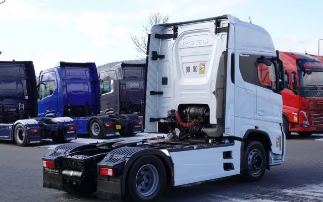 FORD F-MAX 500 / STANDARD / 2022 ROK 