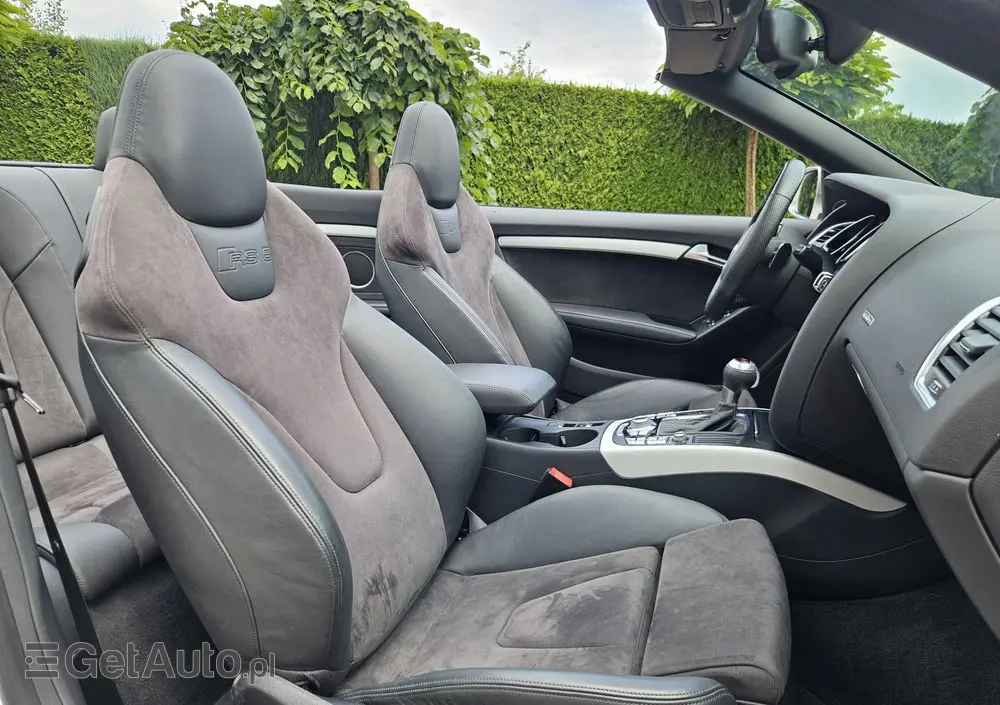 AUDI RS5 Cabrio S tronic