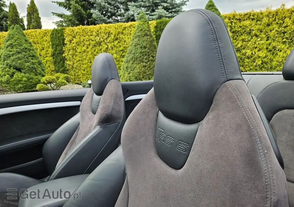 AUDI RS5 Cabrio S tronic