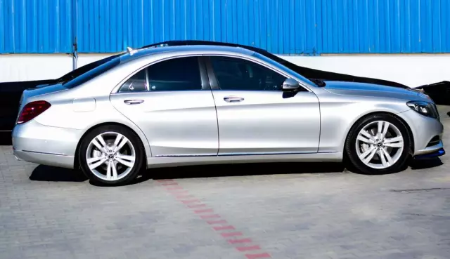 MERCEDES-BENZ Klasa S 500 4-Matic 7G-TRONIC