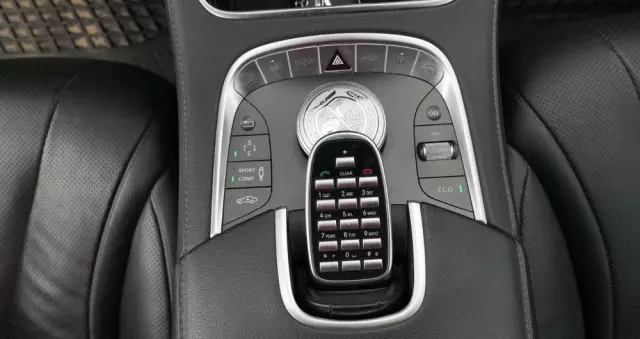 MERCEDES-BENZ Klasa S 500 4-Matic 7G-TRONIC