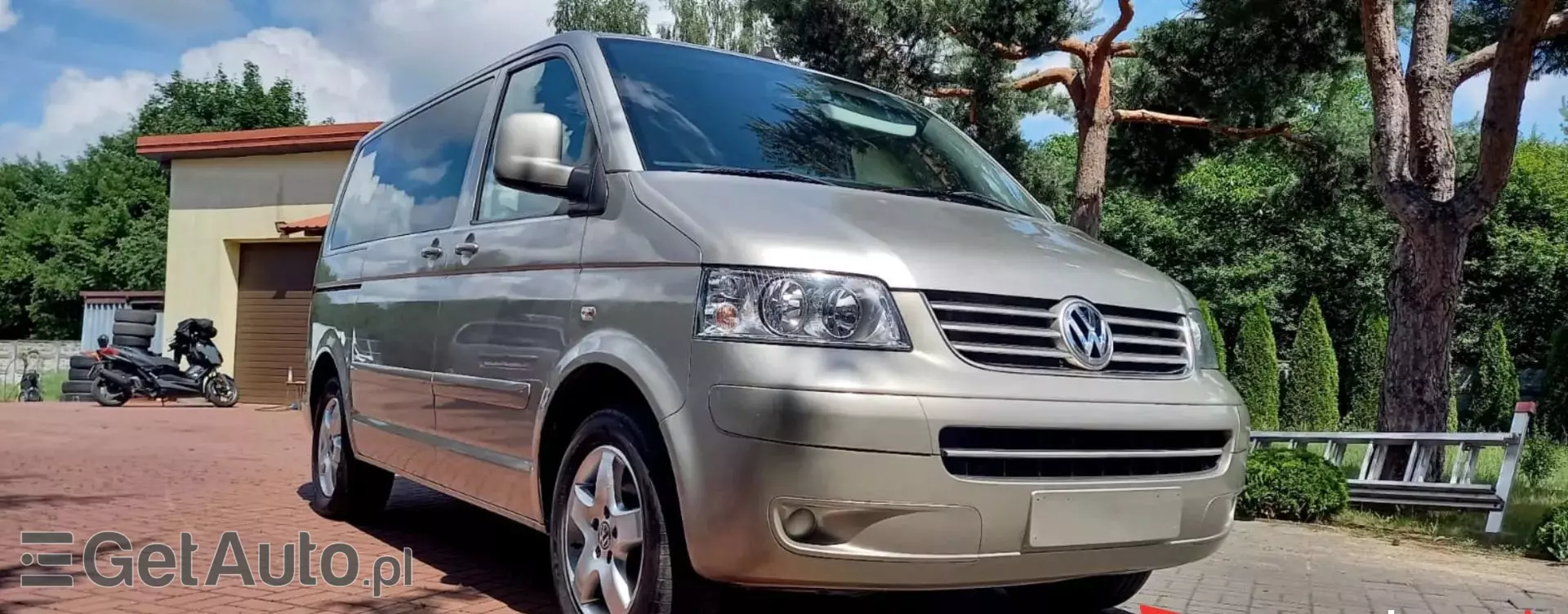 VOLKSWAGEN Caravelle 