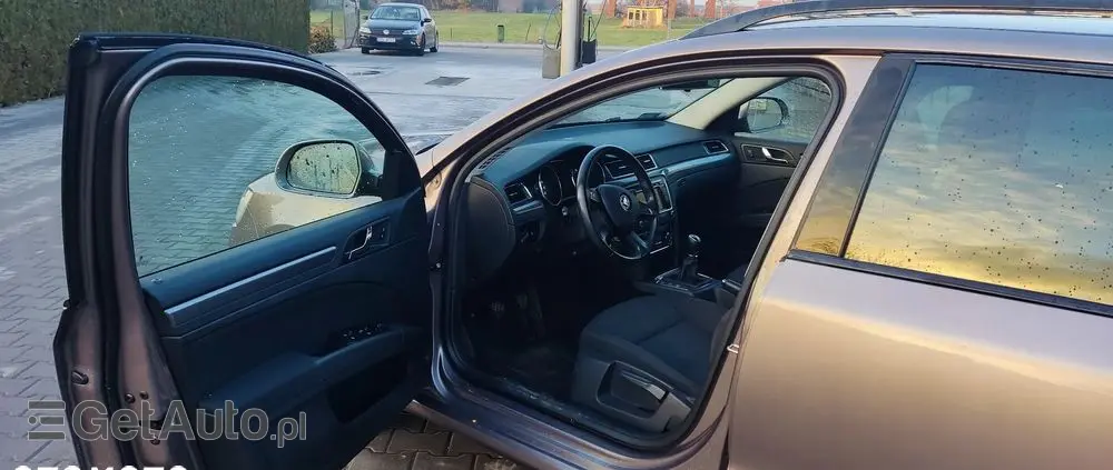 SKODA Superb 1.6 TDI Ambition Greenline