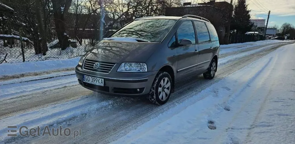 VOLKSWAGEN Sharan 