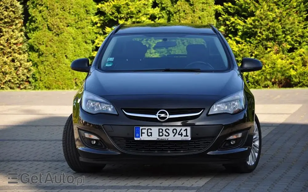 OPEL Astra 1.4 Turbo Active