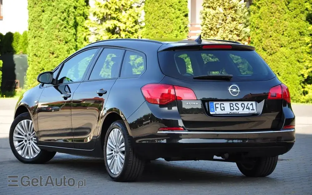 OPEL Astra 1.4 Turbo Active