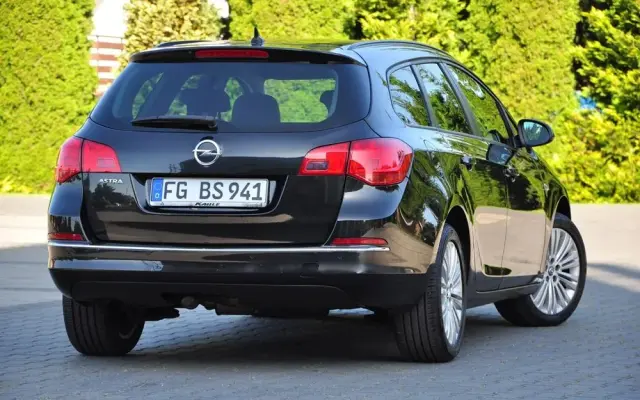 OPEL Astra 1.4 Turbo Active