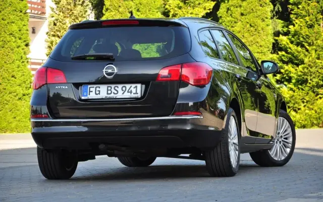 OPEL Astra 1.4 Turbo Active