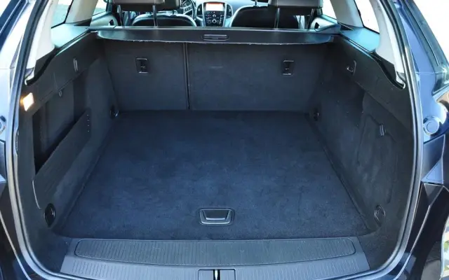 OPEL Astra 1.4 Turbo Active