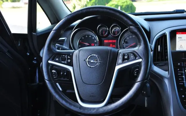 OPEL Astra 1.4 Turbo Active