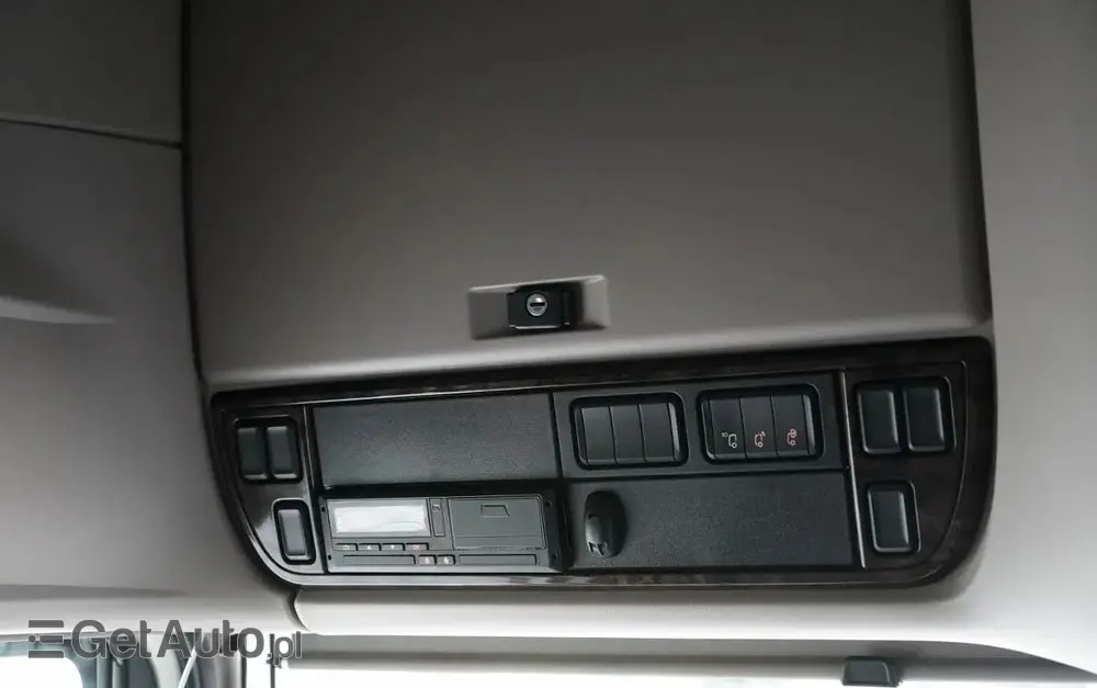 DAF XF 480 / SUPER SPACE CAB / KLIMA POSTOJOWA / 