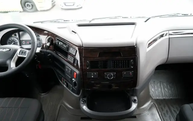 DAF XF 480 / SUPER SPACE CAB / KLIMA POSTOJOWA / 