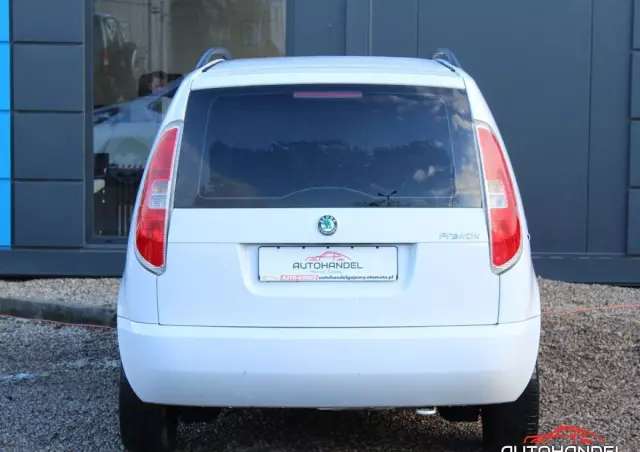 ŠKODA Praktik 