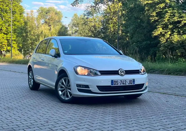 VOLKSWAGEN Golf 1.6 TDI DPF Highline