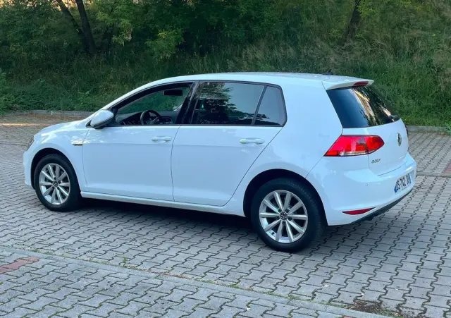 VOLKSWAGEN Golf 1.6 TDI DPF Highline