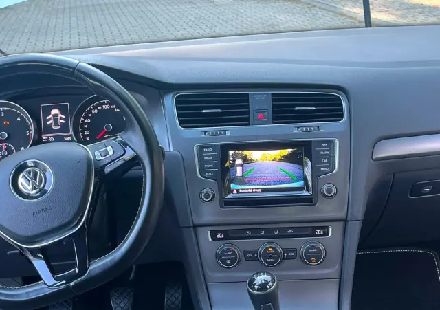 VOLKSWAGEN Golf 1.6 TDI DPF Highline