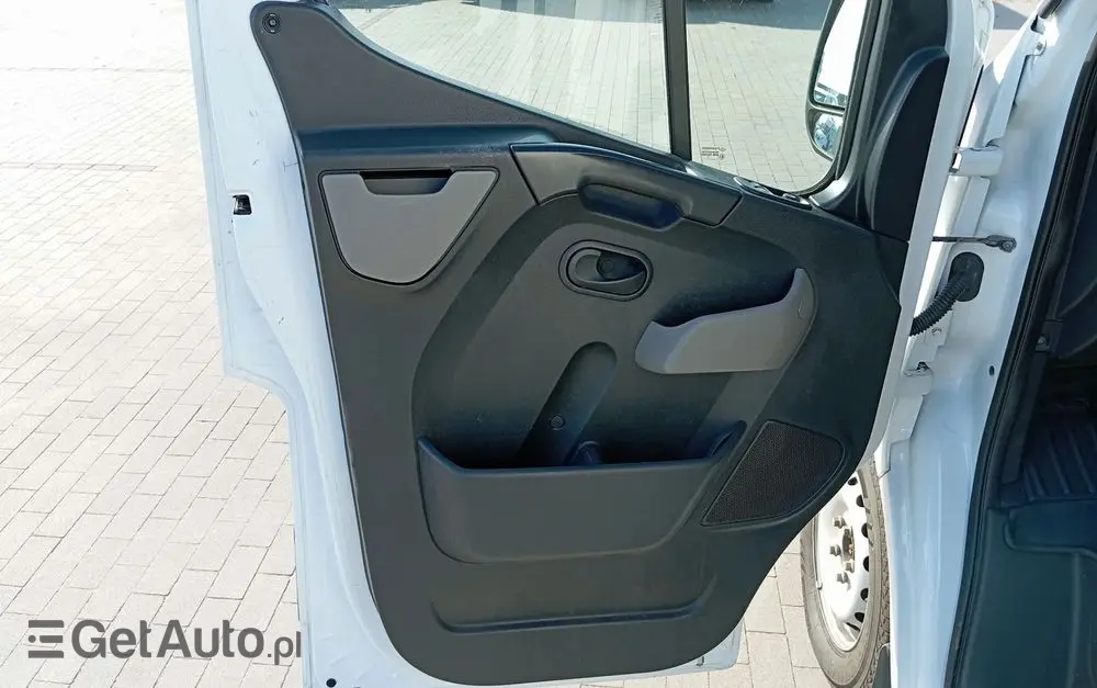 RENAULT Master III Mroźnia 