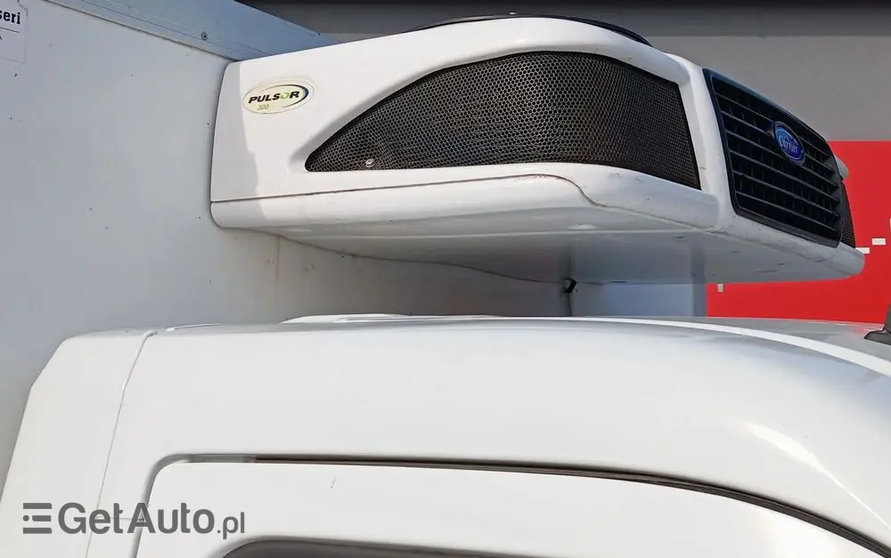 RENAULT Master III Mroźnia 