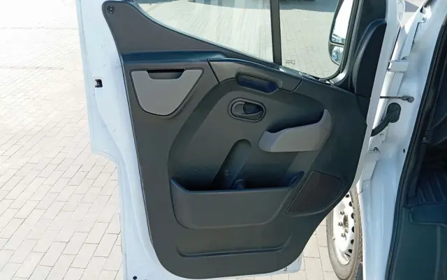 RENAULT Master III Mroźnia 