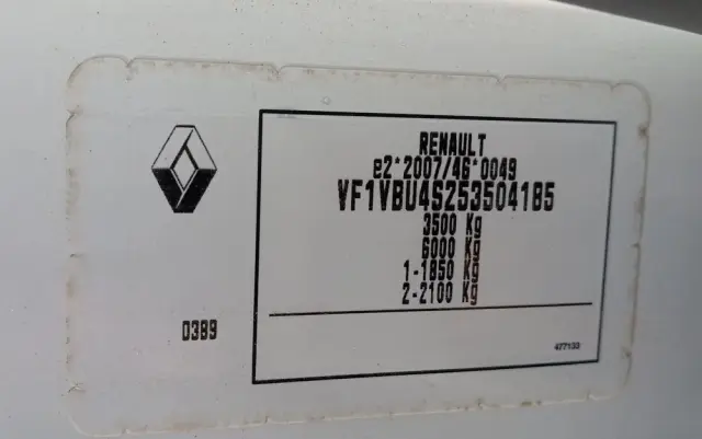 RENAULT Master III Mroźnia 