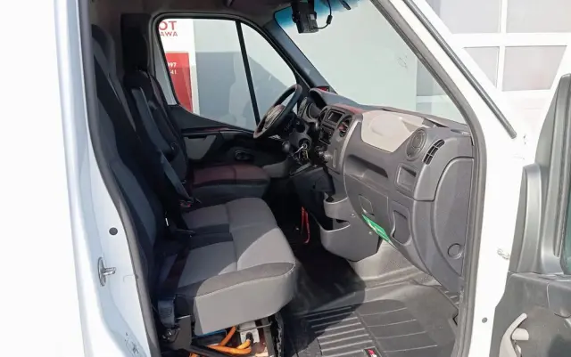 RENAULT Master III Mroźnia 