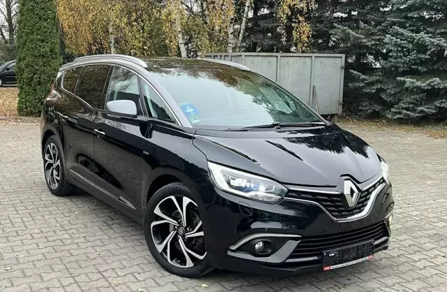 RENAULT Grand Scenic 