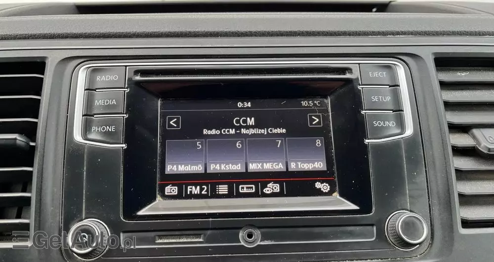 VOLKSWAGEN Transporter 