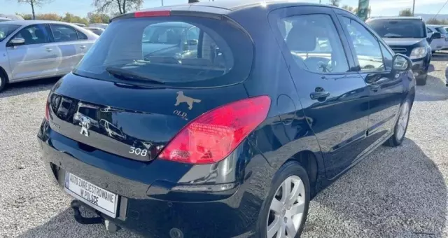 PEUGEOT 308 