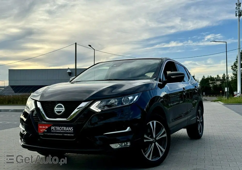 NISSAN Qashqai 1.5 dCi N-Connecta