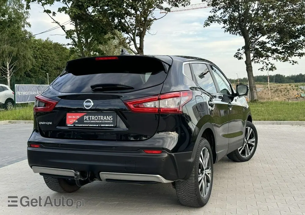 NISSAN Qashqai 1.5 dCi N-Connecta