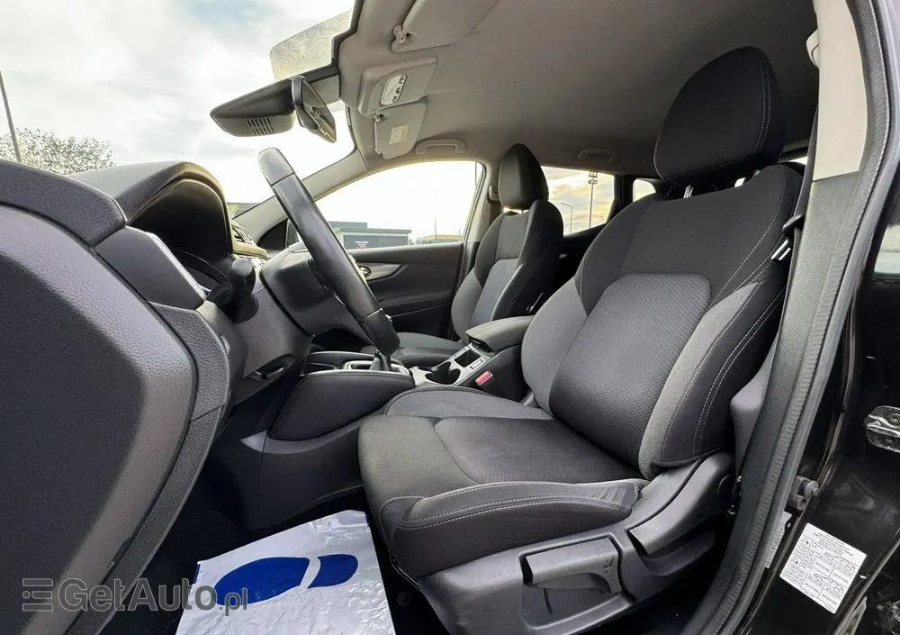 NISSAN Qashqai 1.5 dCi N-Connecta