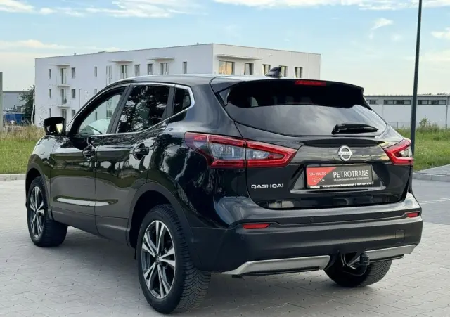 NISSAN Qashqai 1.5 dCi N-Connecta