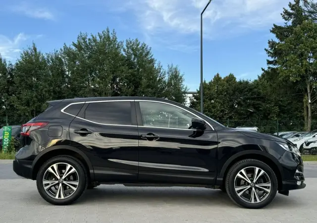 NISSAN Qashqai 1.5 dCi N-Connecta