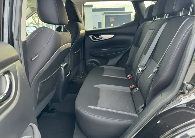 NISSAN Qashqai 1.5 dCi N-Connecta