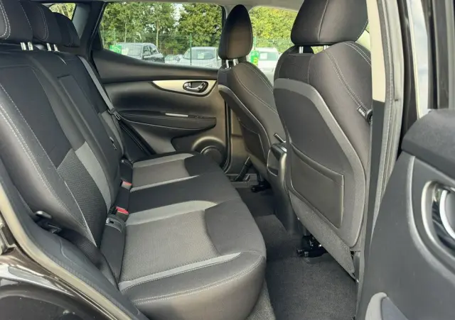 NISSAN Qashqai 1.5 dCi N-Connecta