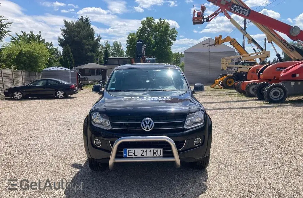 VOLKSWAGEN Amarok 