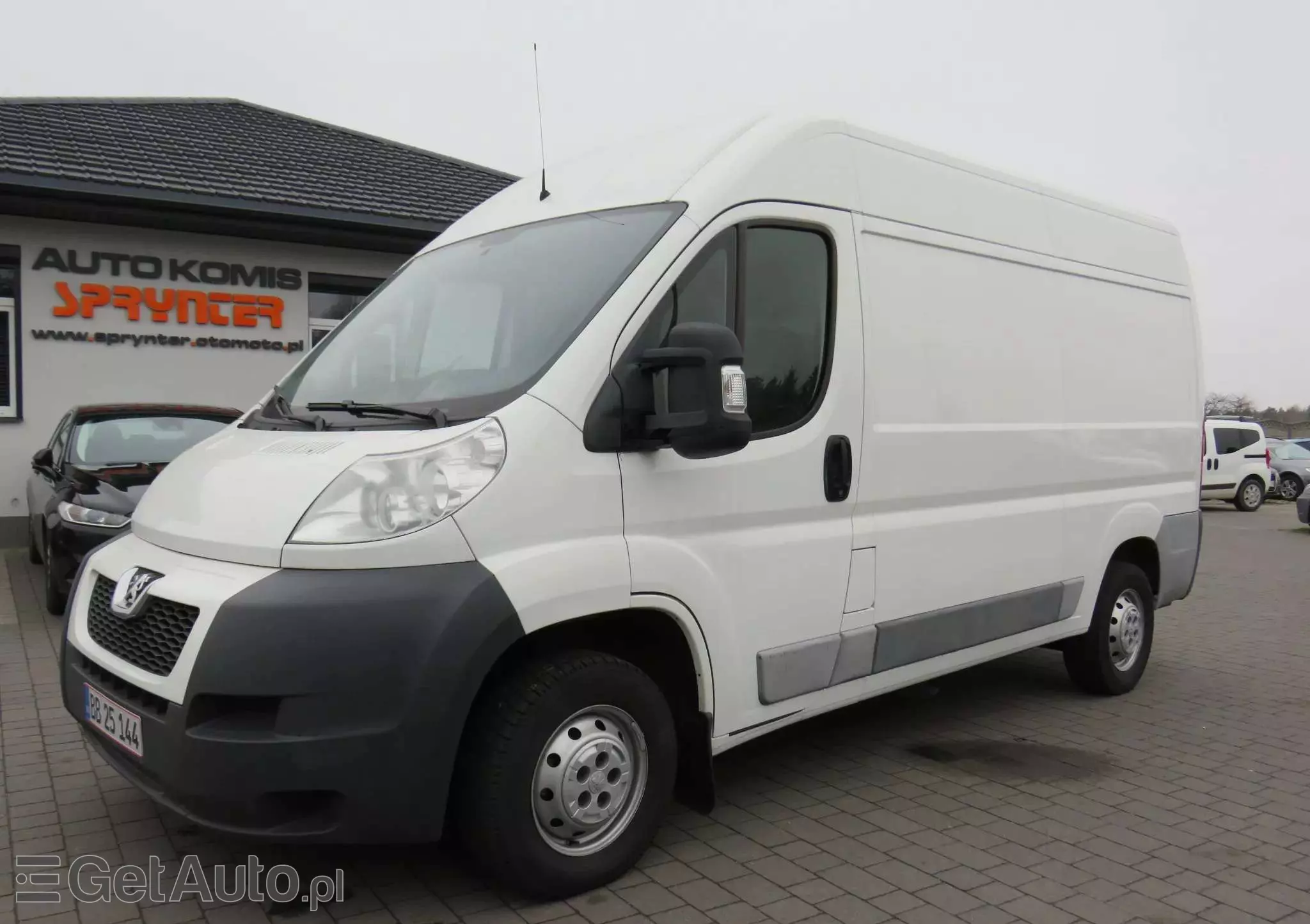 PEUGEOT Boxer L2H2 2.2HDI 130Ps 
