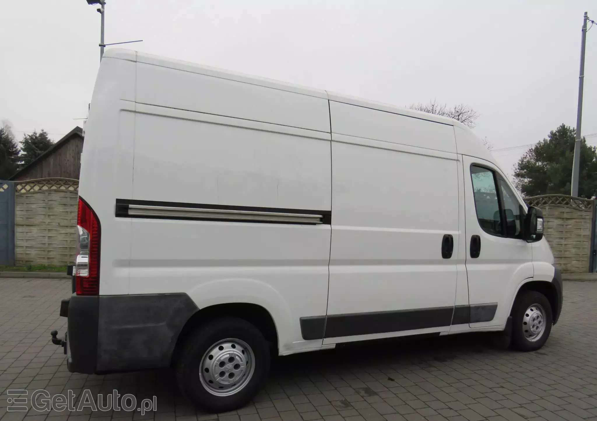 PEUGEOT Boxer L2H2 2.2HDI 130Ps 