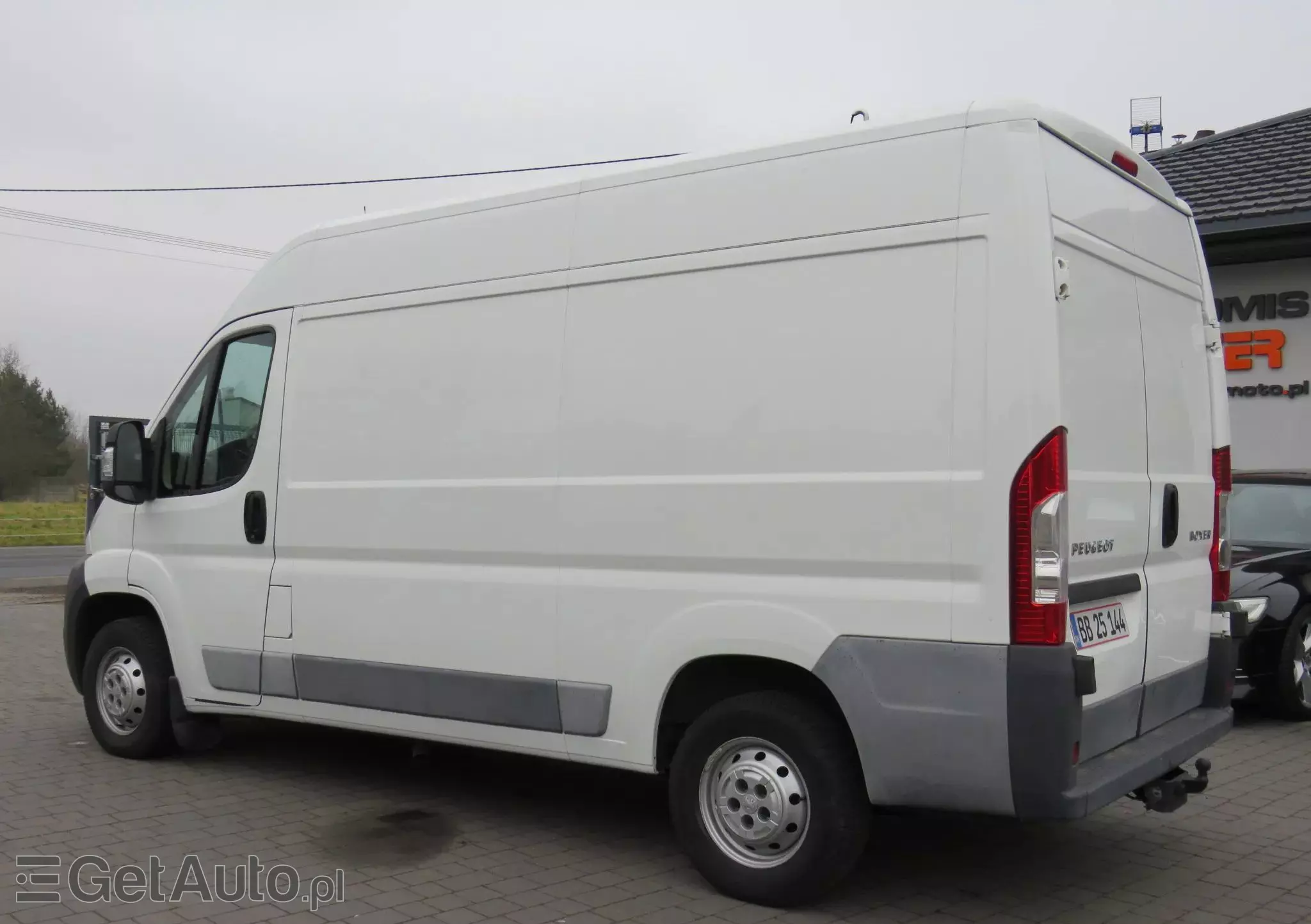 PEUGEOT Boxer L2H2 2.2HDI 130Ps 