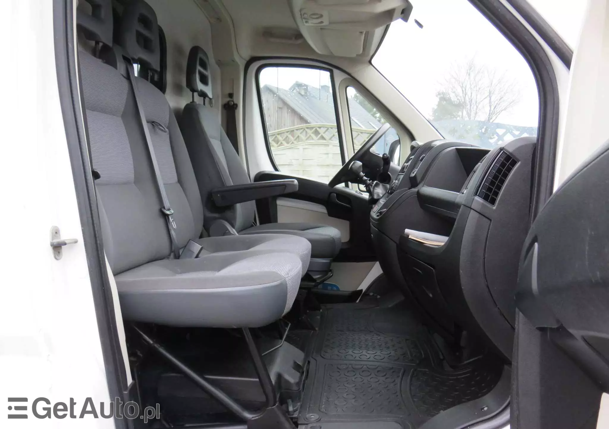 PEUGEOT Boxer L2H2 2.2HDI 130Ps 