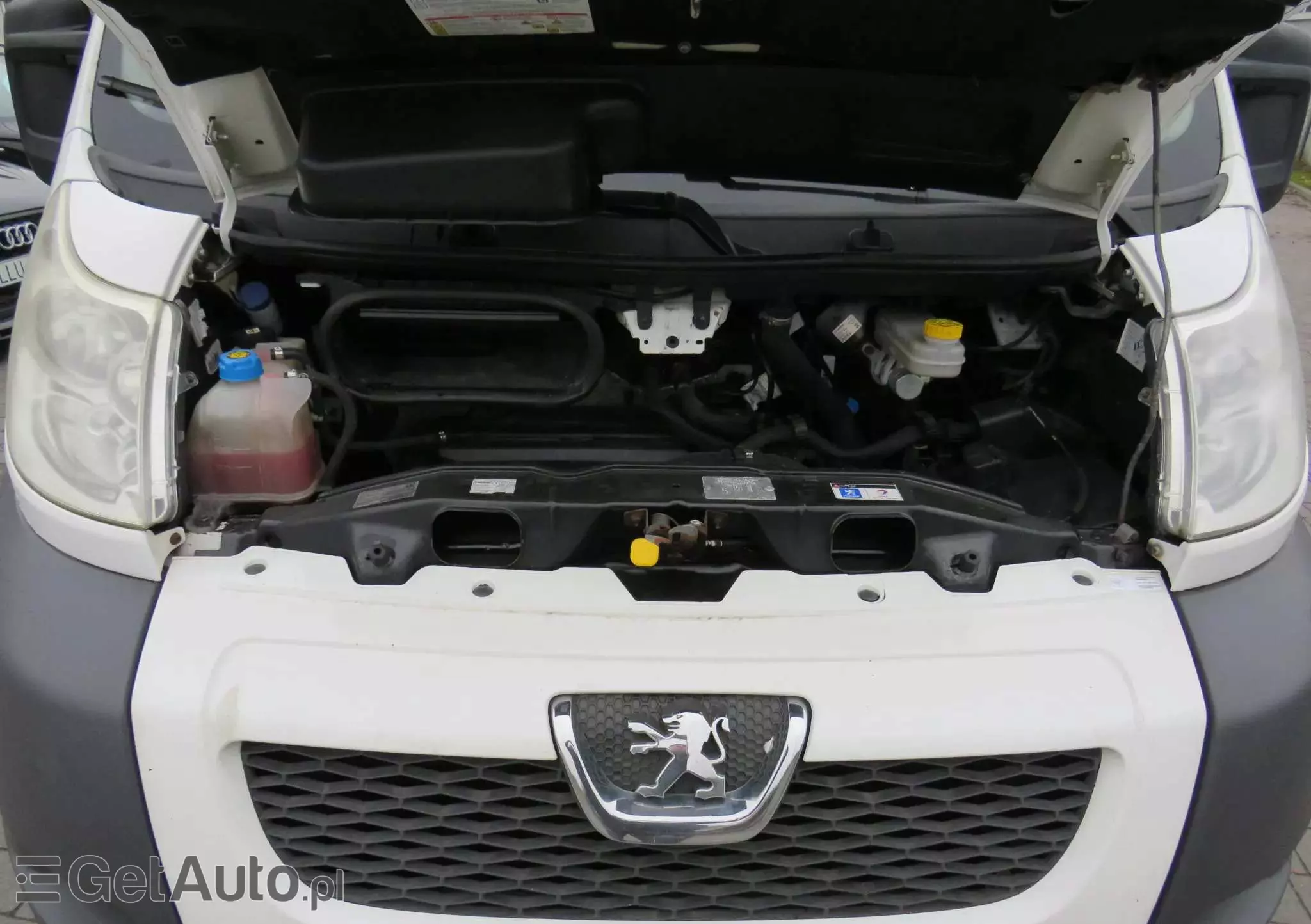 PEUGEOT Boxer L2H2 2.2HDI 130Ps 