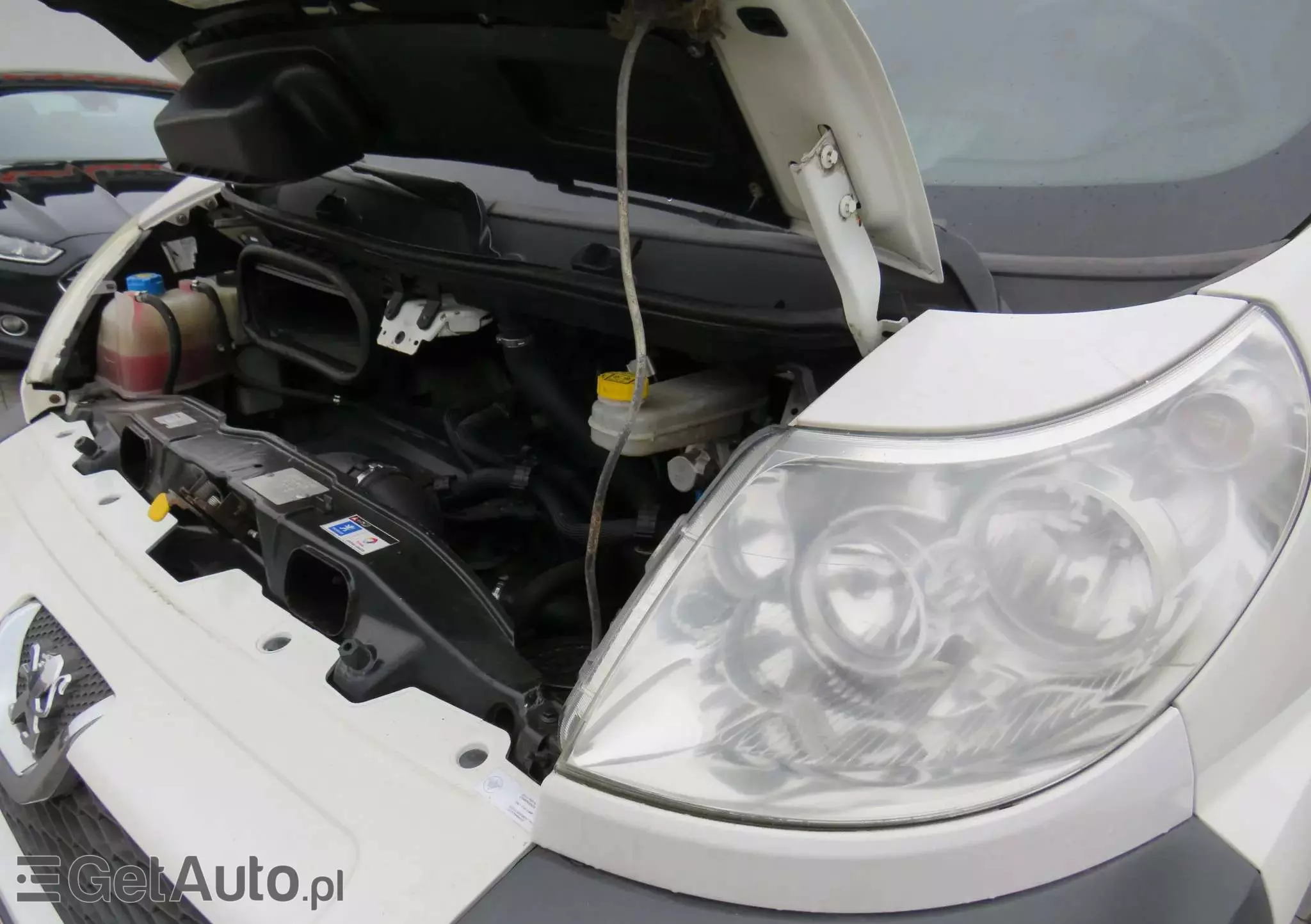 PEUGEOT Boxer L2H2 2.2HDI 130Ps 