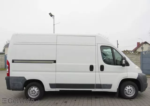 PEUGEOT Boxer L2H2 2.2HDI 130Ps 