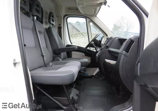 PEUGEOT Boxer L2H2 2.2HDI 130Ps 