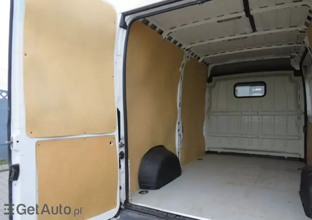 PEUGEOT Boxer L2H2 2.2HDI 130Ps 