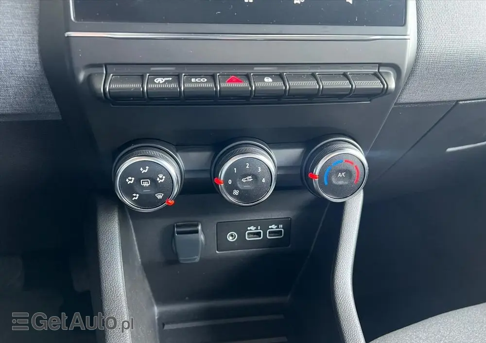 RENAULT Clio 1.0 TCe Evolution