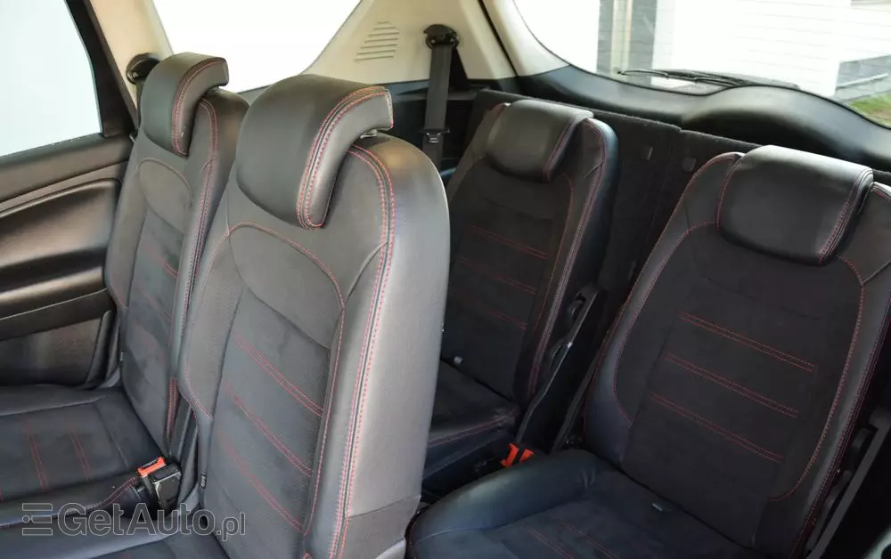 FORD S-Max 2.0 TDCi DPF Titanium X