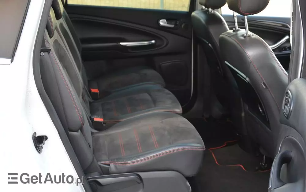 FORD S-Max 2.0 TDCi DPF Titanium X